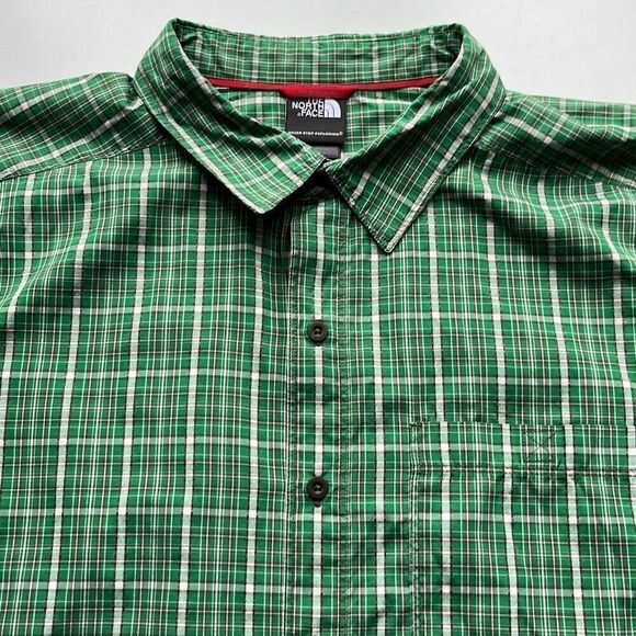 The North Face Poly/Nylon Plaid Button Front Camp Shirt Mens XL - Picture 1 of 8